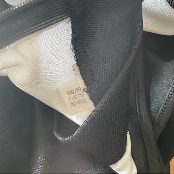 Reebok Workout Ready Meet You There Tank Sports Dress Basketball Black White - Picture 8 of 8